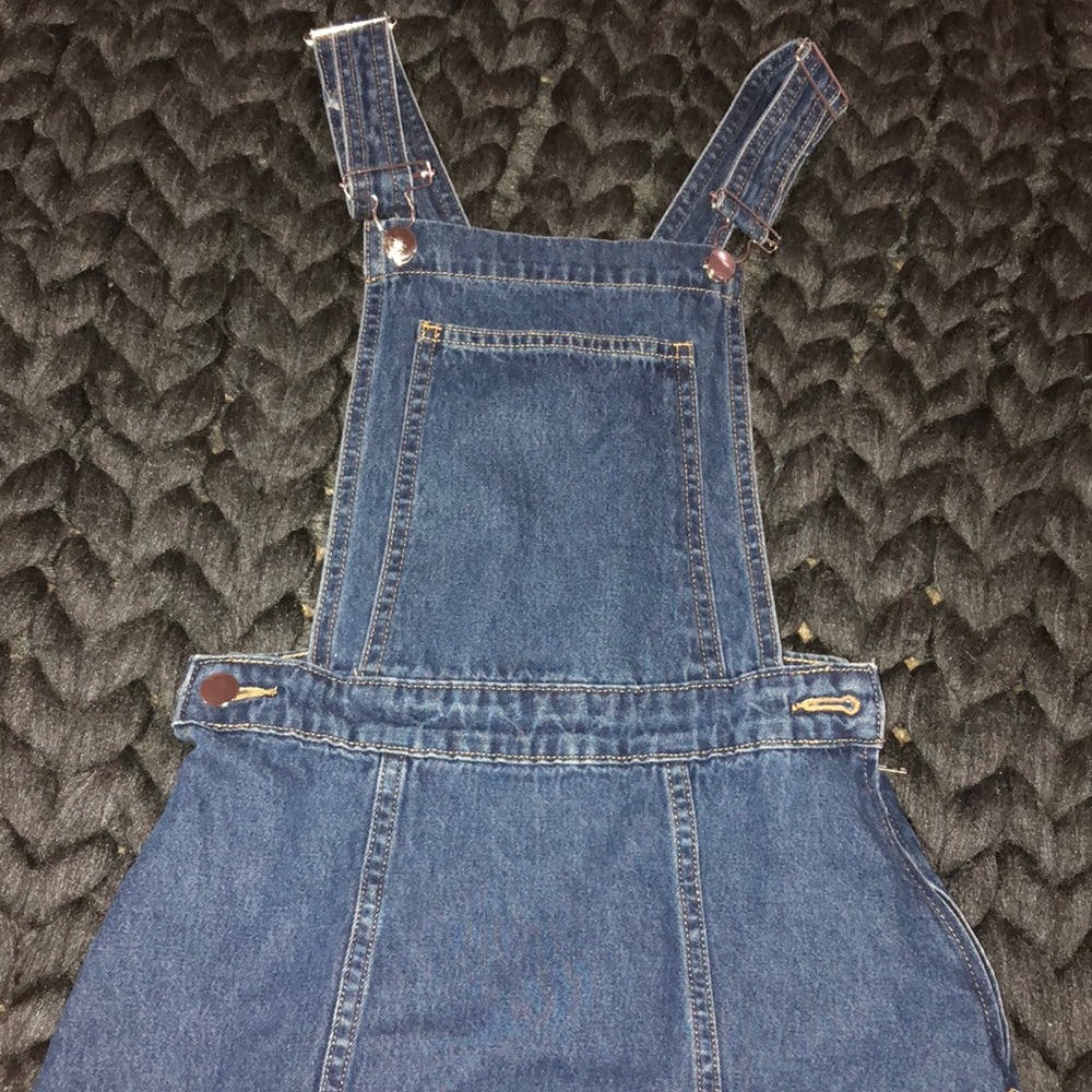 H&M overall Jean dress!